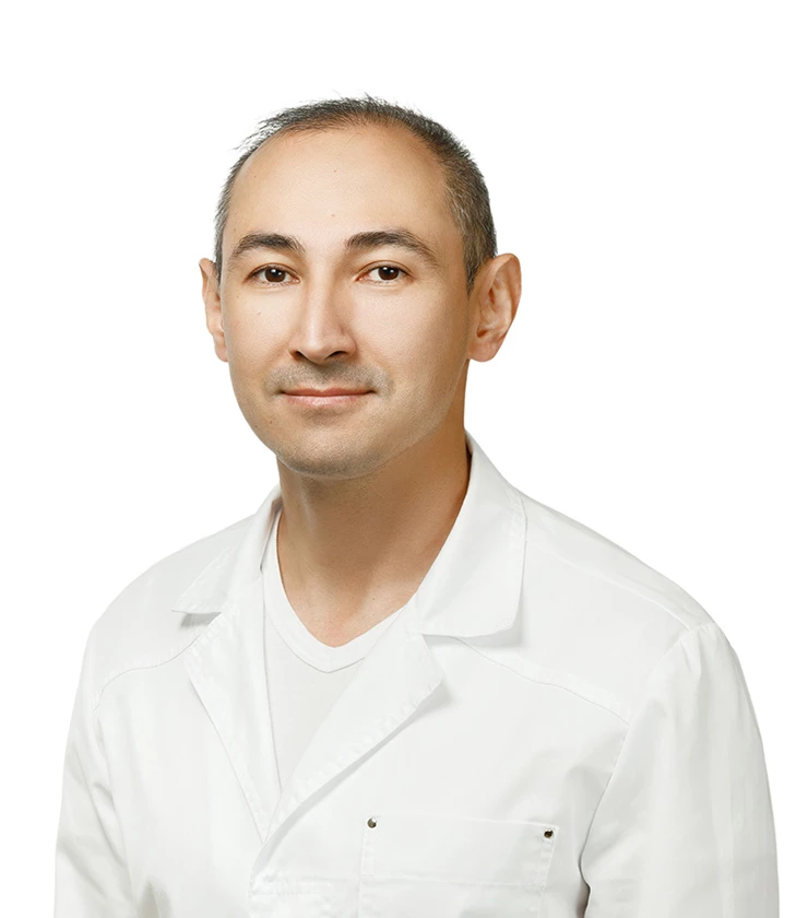 Латипов Рустам Абдуллоевич